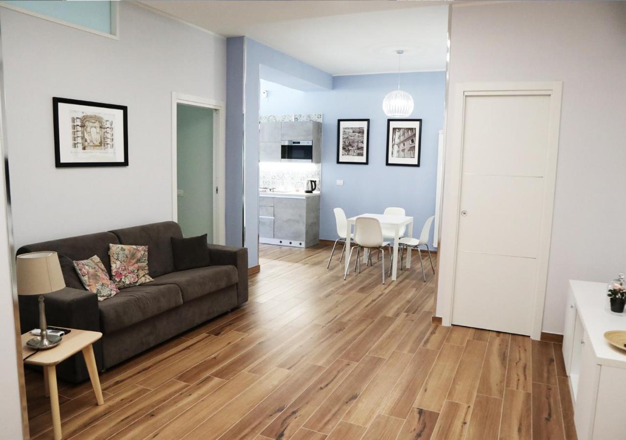 Residenza La Reggia Bed & Breakfast Caserta Exterior photo