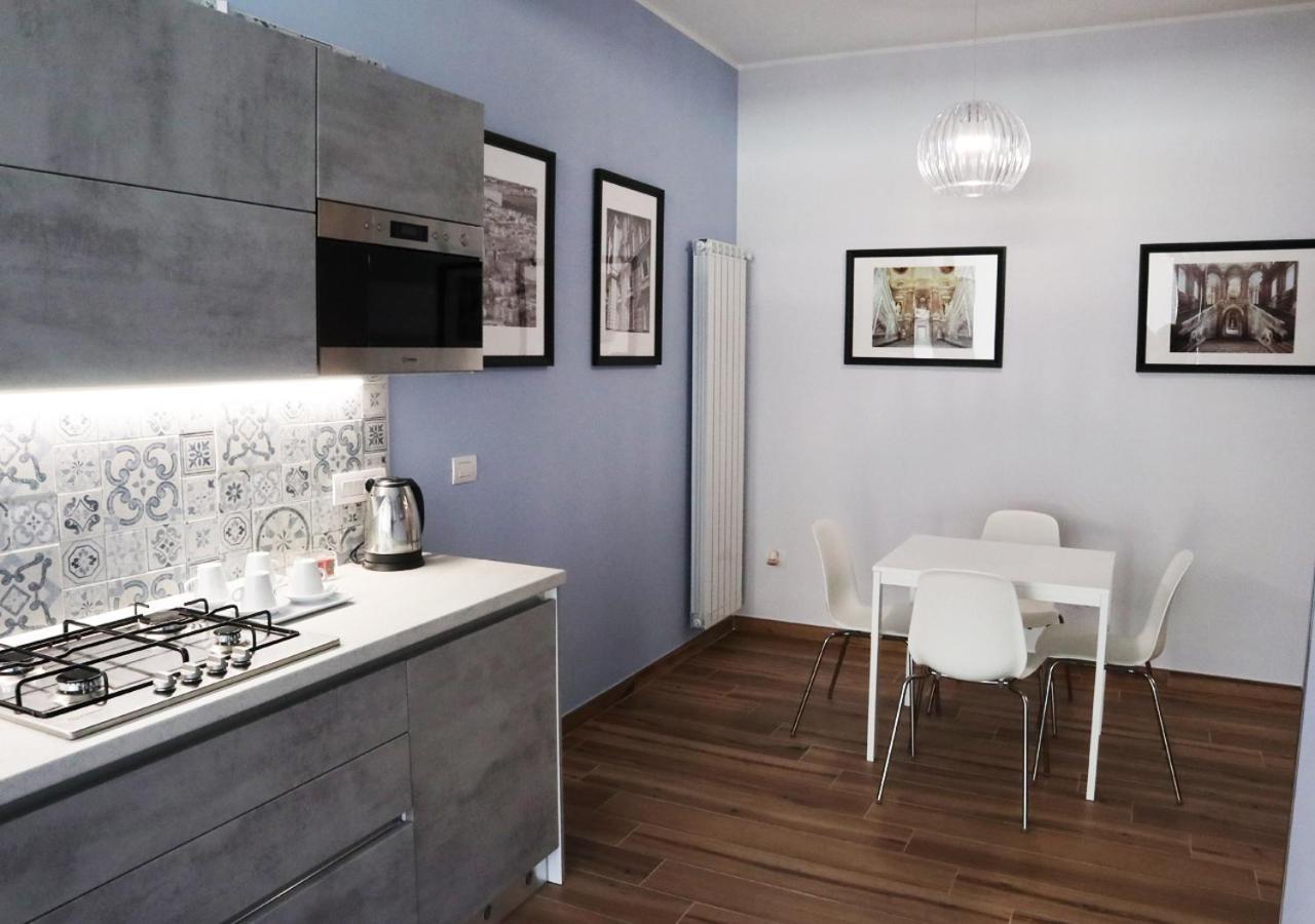 Residenza La Reggia Bed & Breakfast Caserta Exterior photo